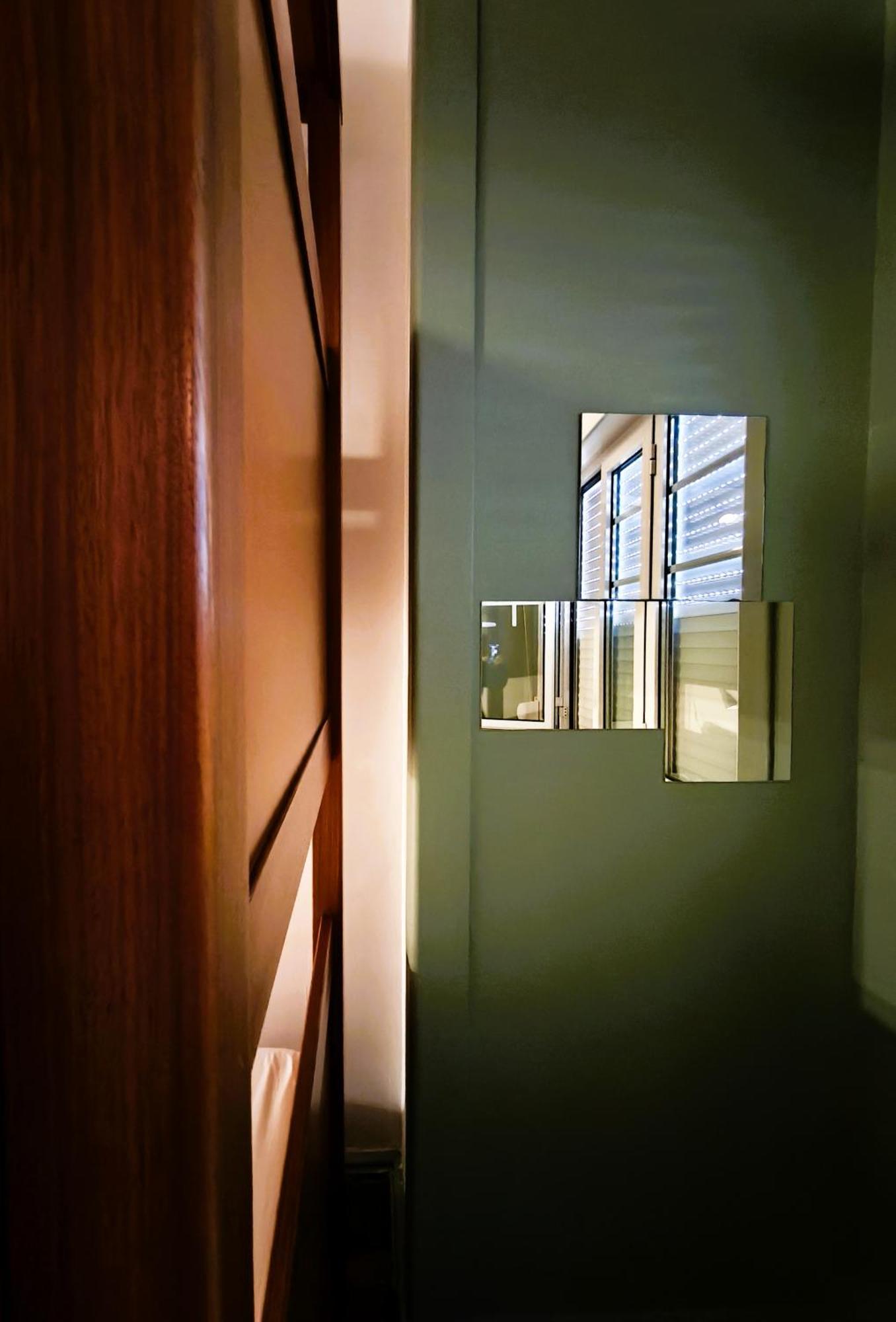 Chambre Familiale - Vue sur Ville