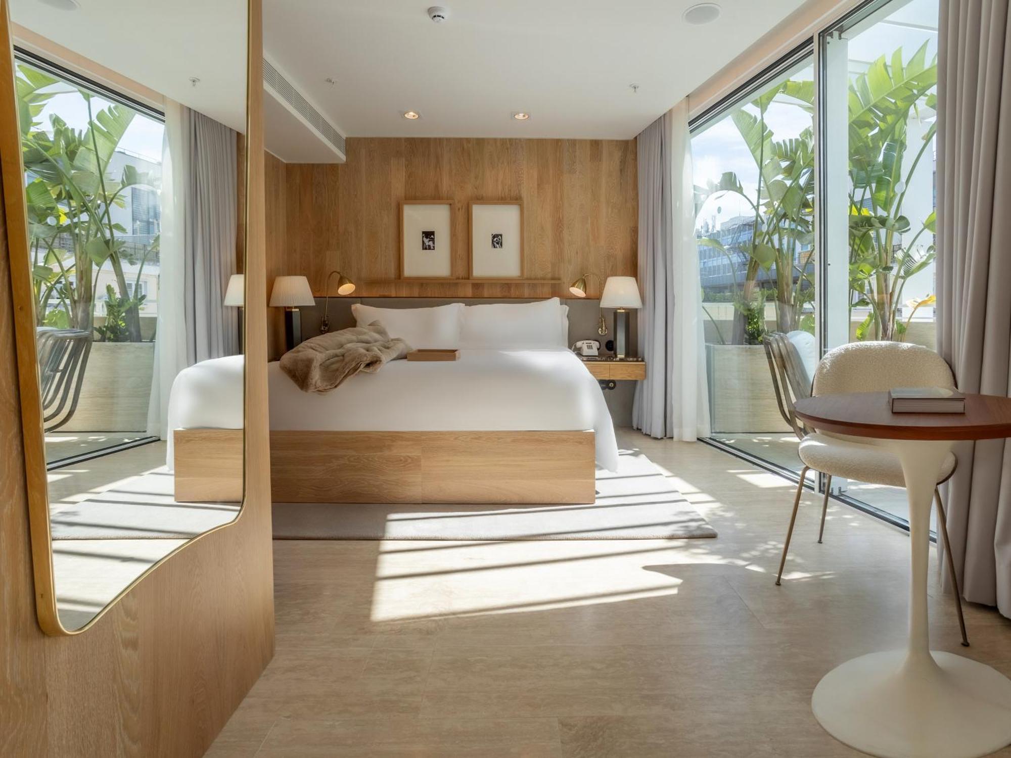 Suite Contemporaine avec Balcon